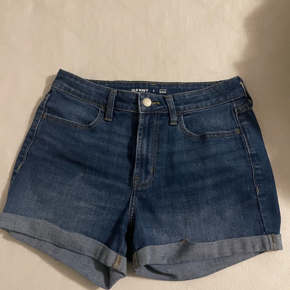 Old Navy Blue Jean “Wow” High Rise Shorts with Rolled Hem 3 inch inseam